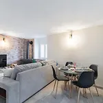 La Casita De La Pitufa *